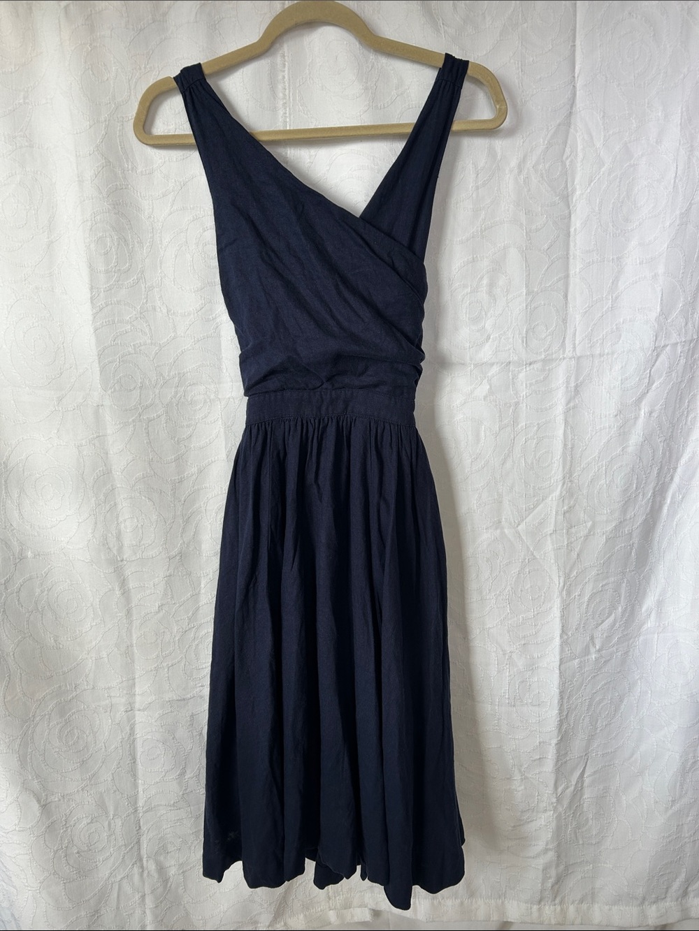 ModCloth Sweet Sunrise Asymmetrical Navy Wrap Midi Dress. Size 0.